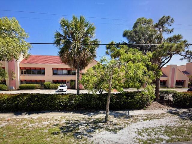 900 SE Ocean Boulevard