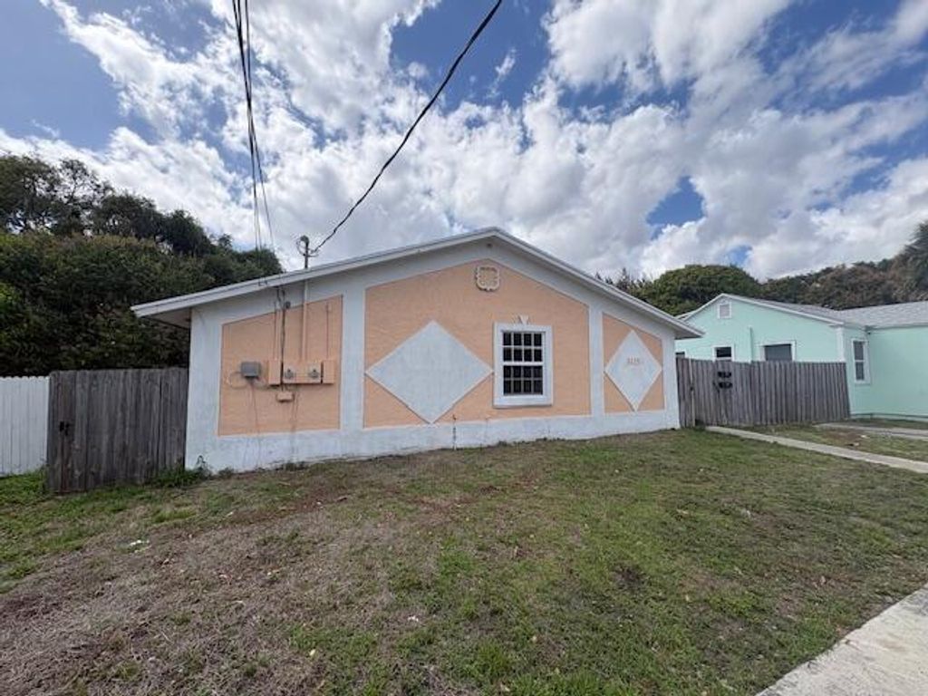 Photo of 3115 Windsor Avenue #1, West Palm Beach, FL 33407 (MLS # B26008933)