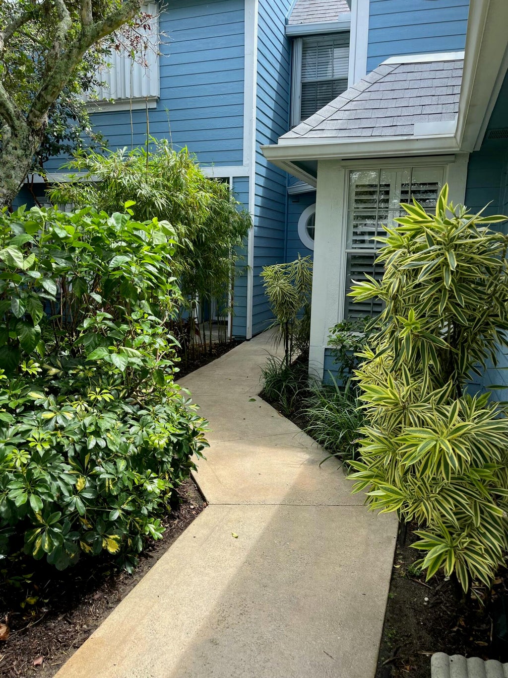 Photo of 512 Ocean Dunes Circle, Jupiter, FL 33477 (MLS # R11039389)