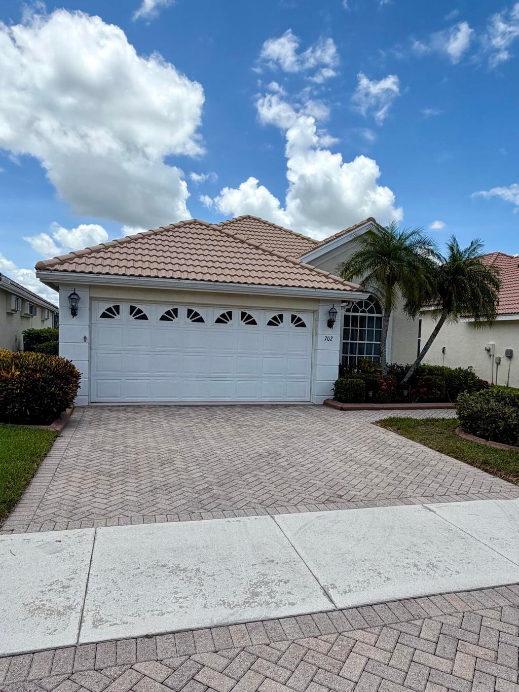 Photo of 702 SW Aruba, Port Saint Lucie, FL 34986 (MLS # B26040504)