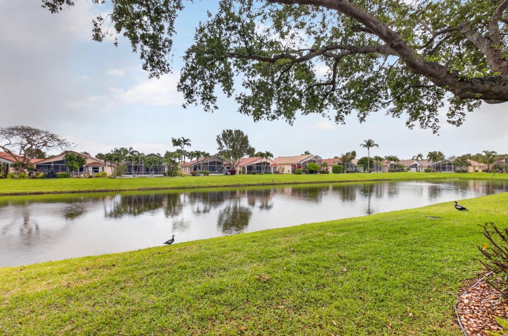 Photo of 5256 Glenville Drive, Boynton Beach, FL 33437 (MLS # B26042418)