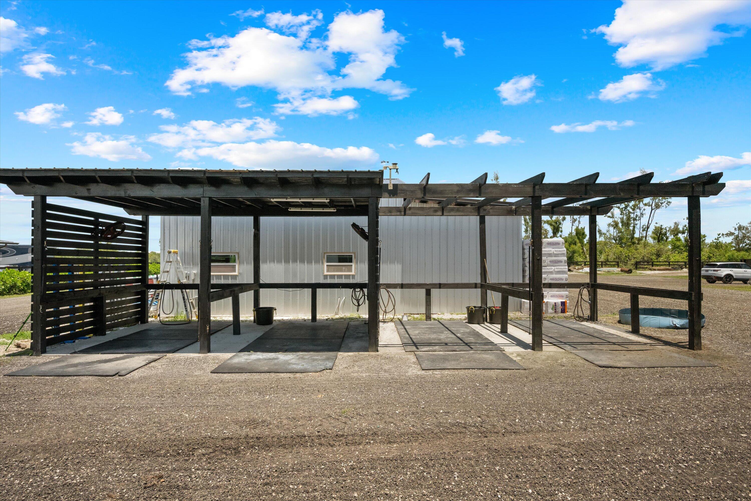 Rustic Ranches - Residential Lease