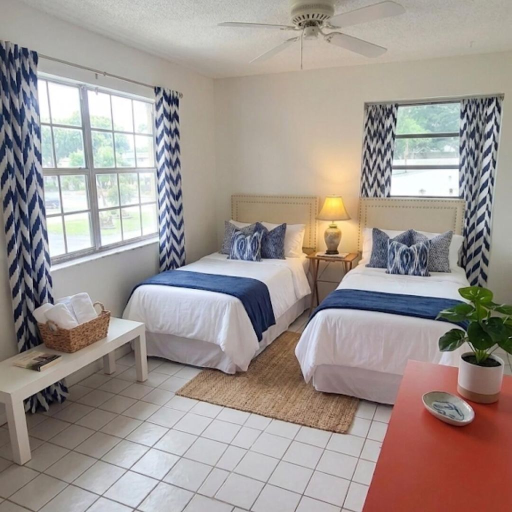 Photo of 13746 Via Flora #E, Delray Beach, FL 33484 (MLS # B26044995)