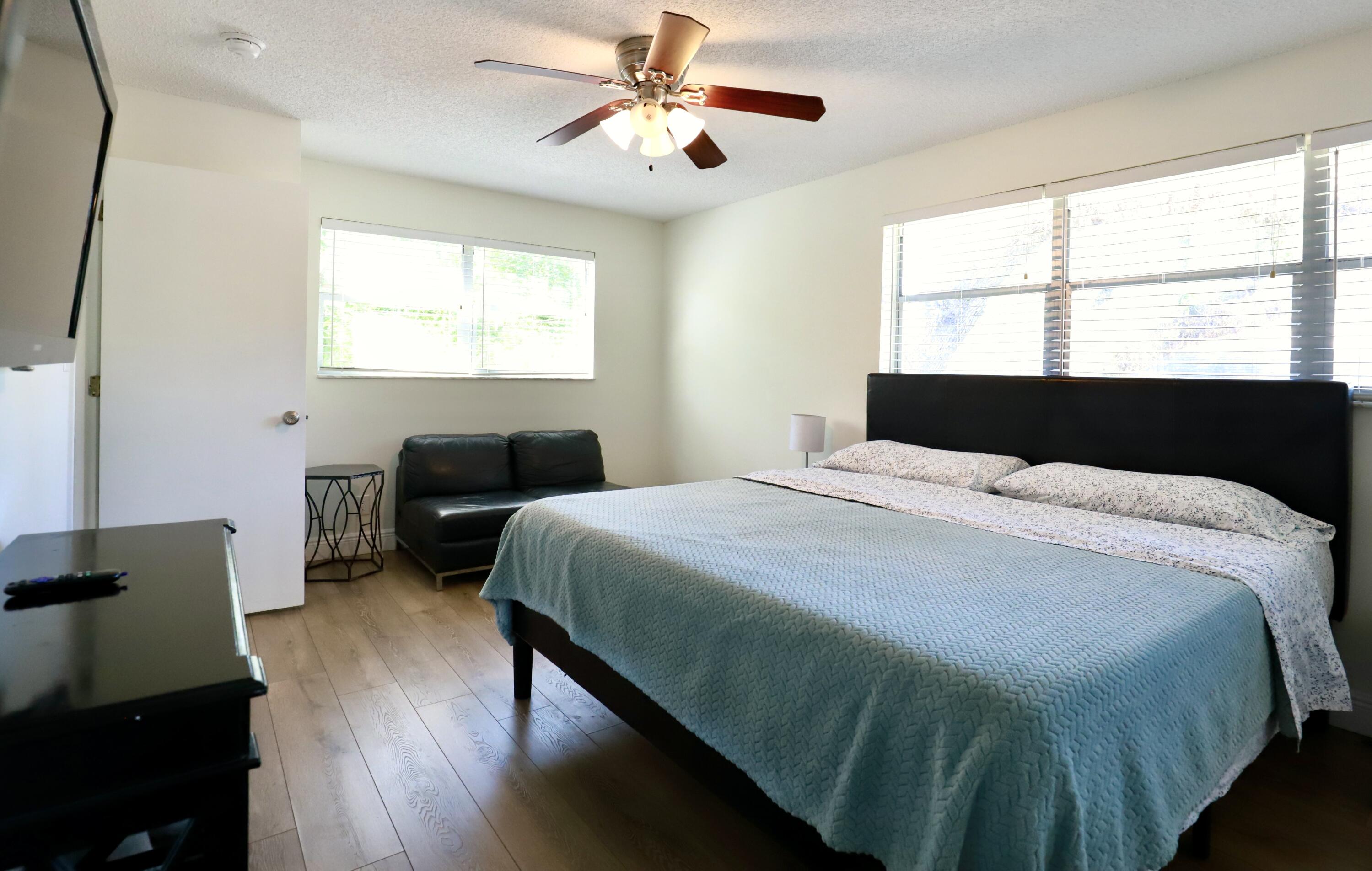 OSCEOLA PARK - Residential Income