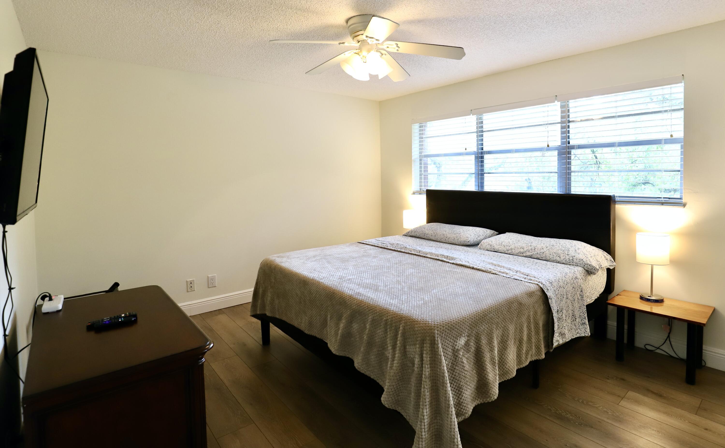 OSCEOLA PARK - Residential Income
