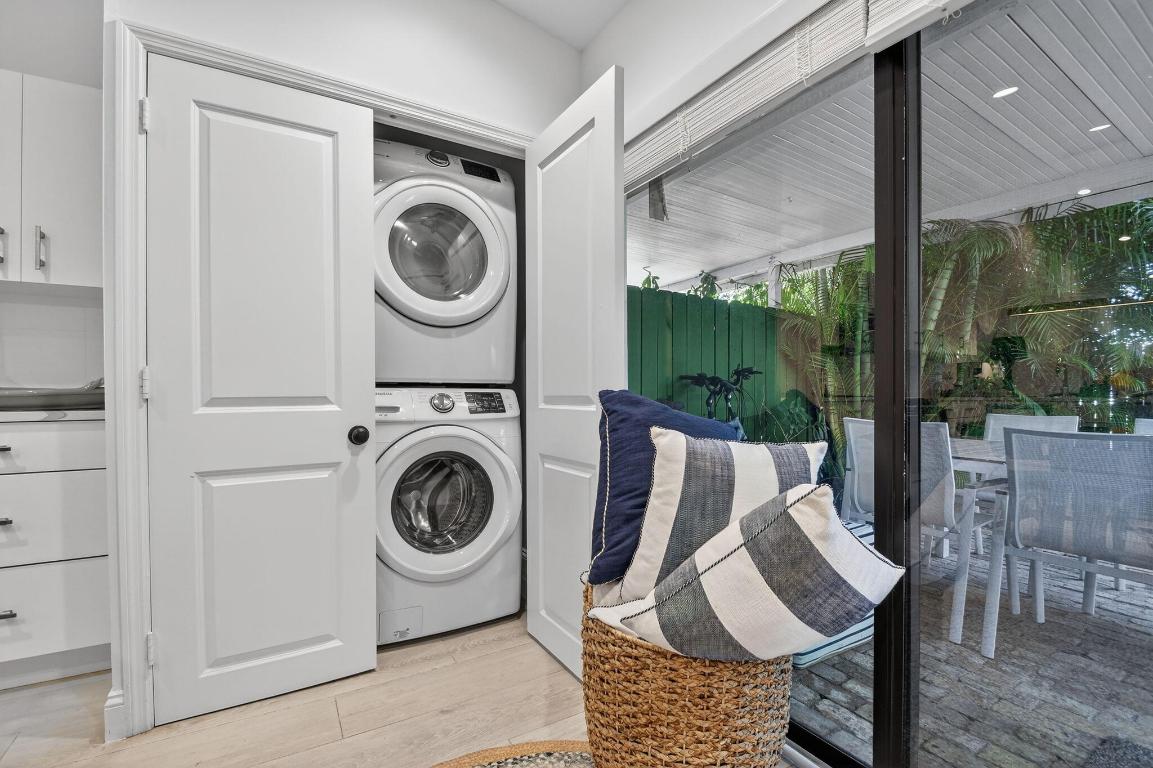 TROPIC ISLE 3RD SEC - Residential Lease