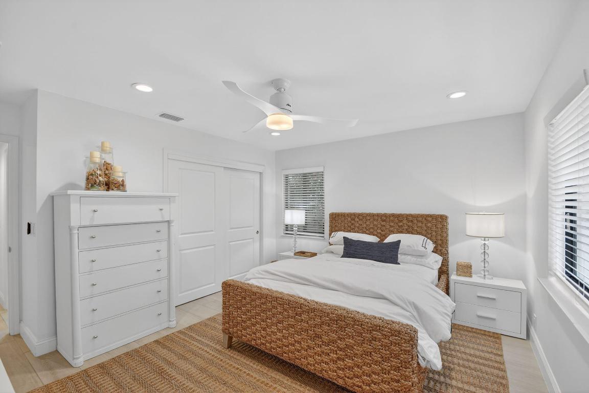 TROPIC ISLE 3RD SEC - Residential Lease