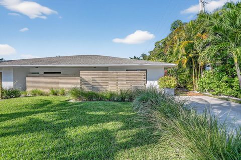 2904 Spanish Trail Delray Beach FL 33483