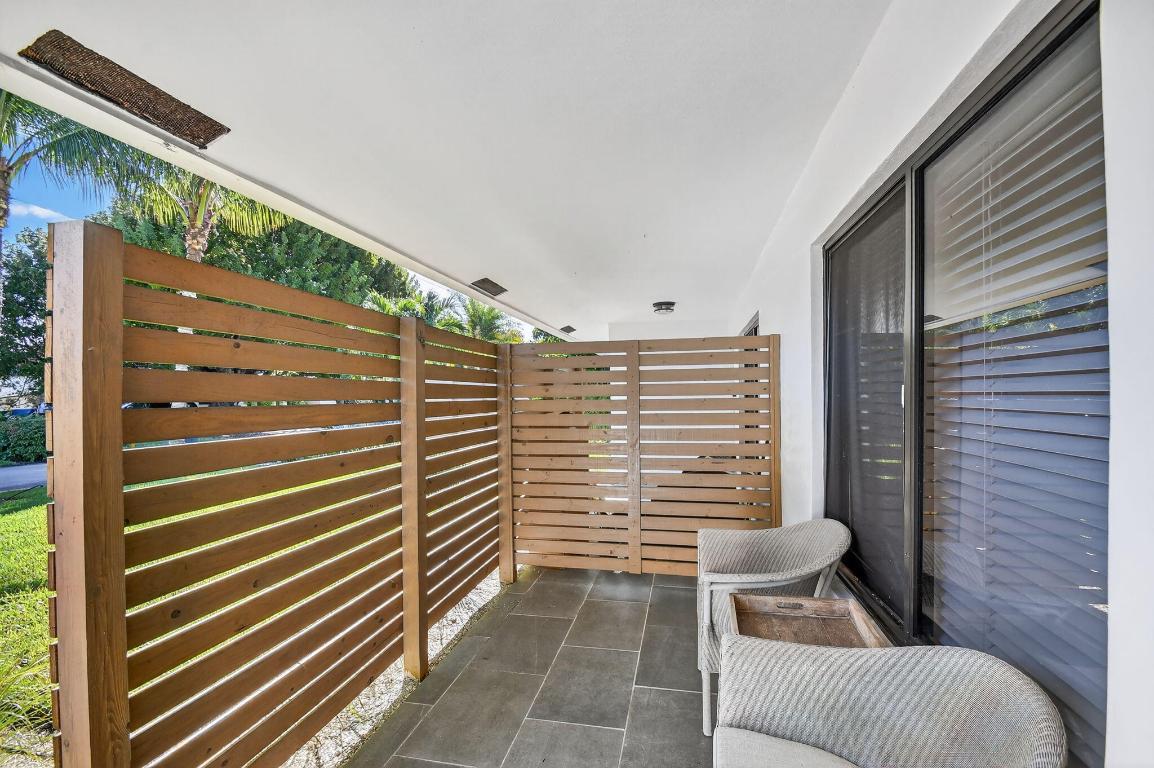 TROPIC ISLE 3RD SEC - Residential Lease