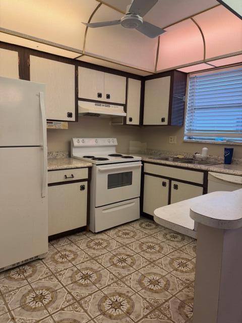 CENTURY VILLAGE - Residential Lease