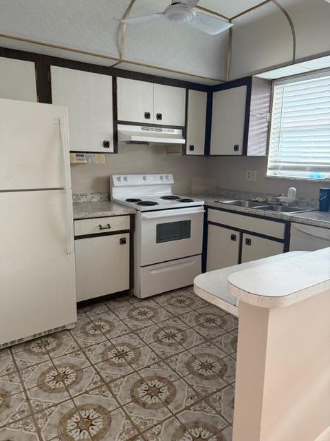 CENTURY VILLAGE - Residential Lease