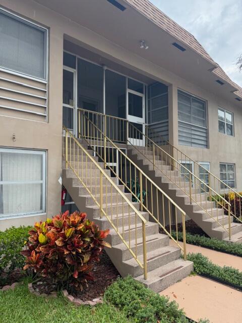 CENTURY VILLAGE - Residential Lease