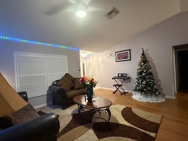 PORT ST LUCIE SECTION 5 - Residential