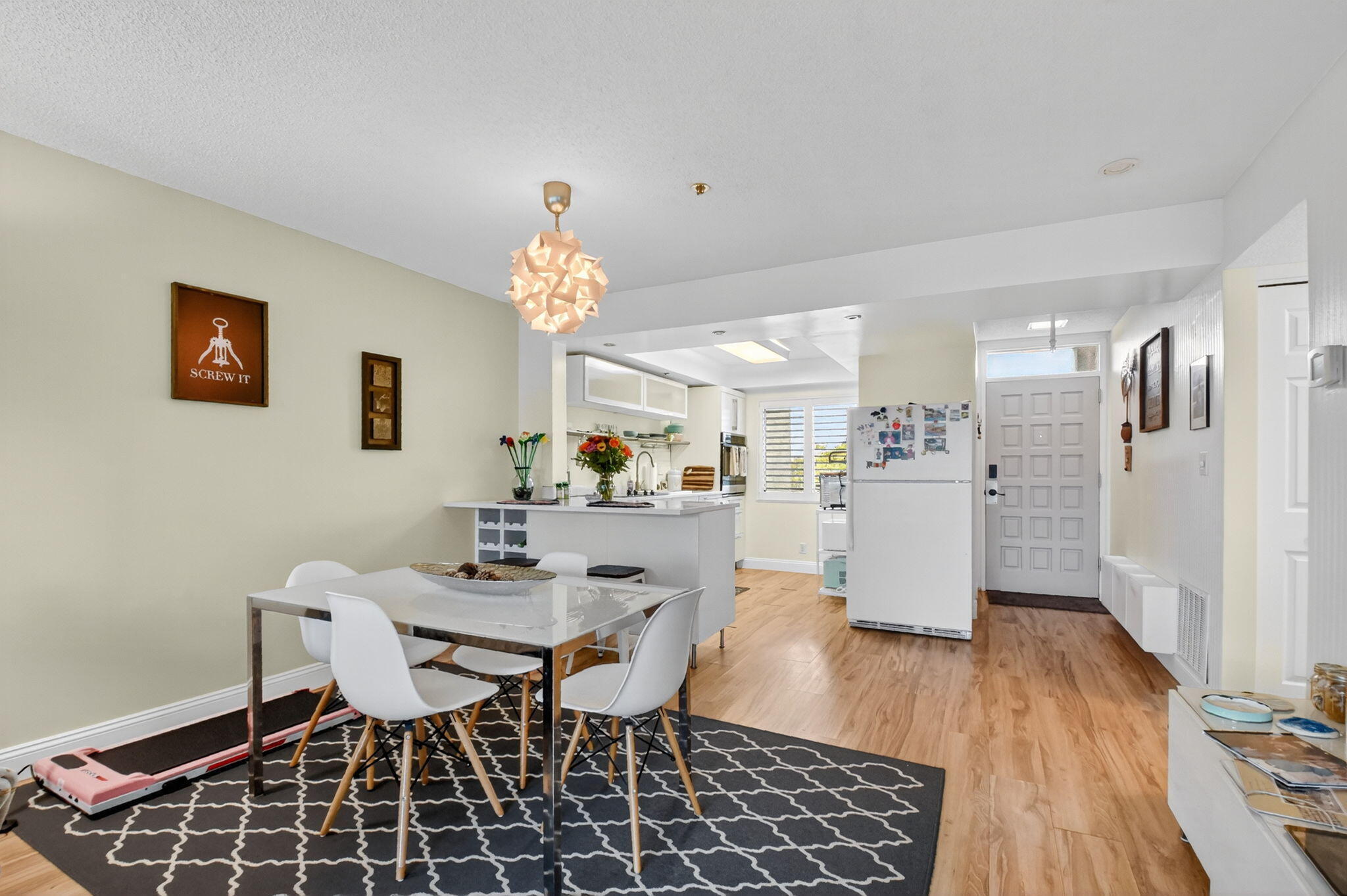 LANDS OF THE PRESIDENT CONDO 8 - Residential