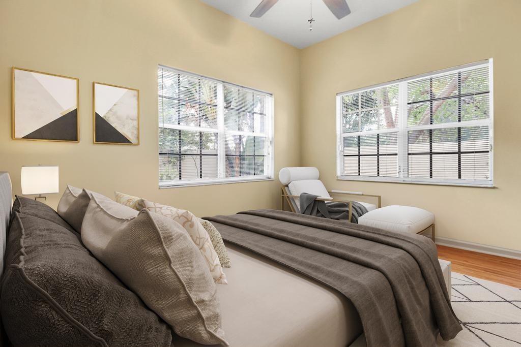 Petite - Residential