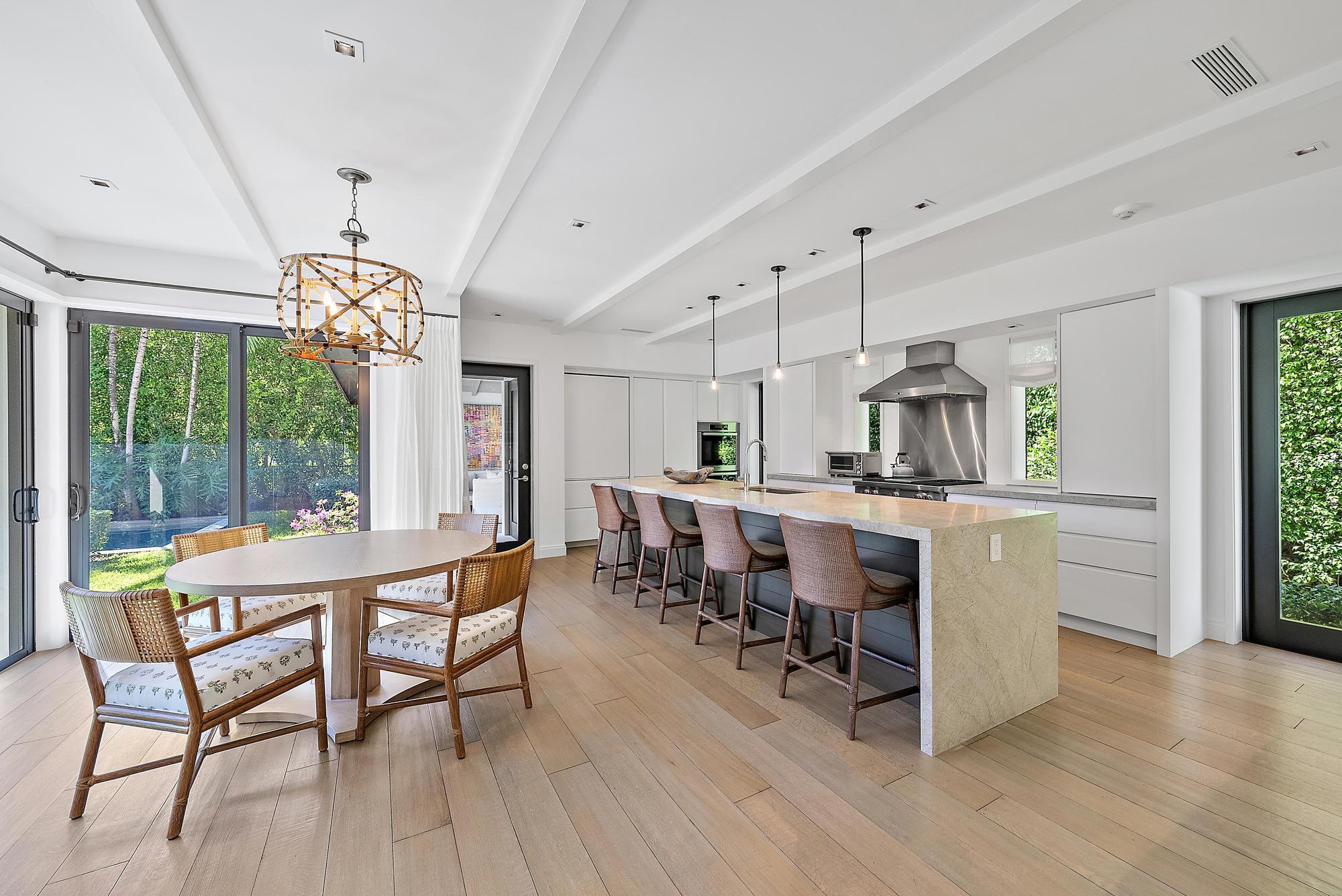 WOODS LANDING PL 3 IN - Residential