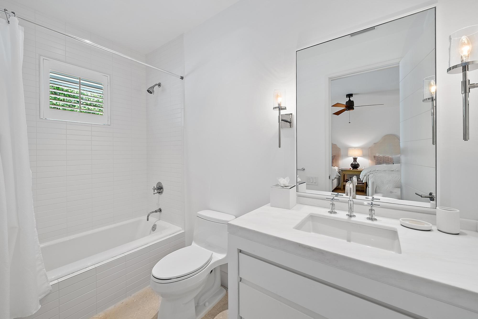 WOODS LANDING PL 3 IN - Residential