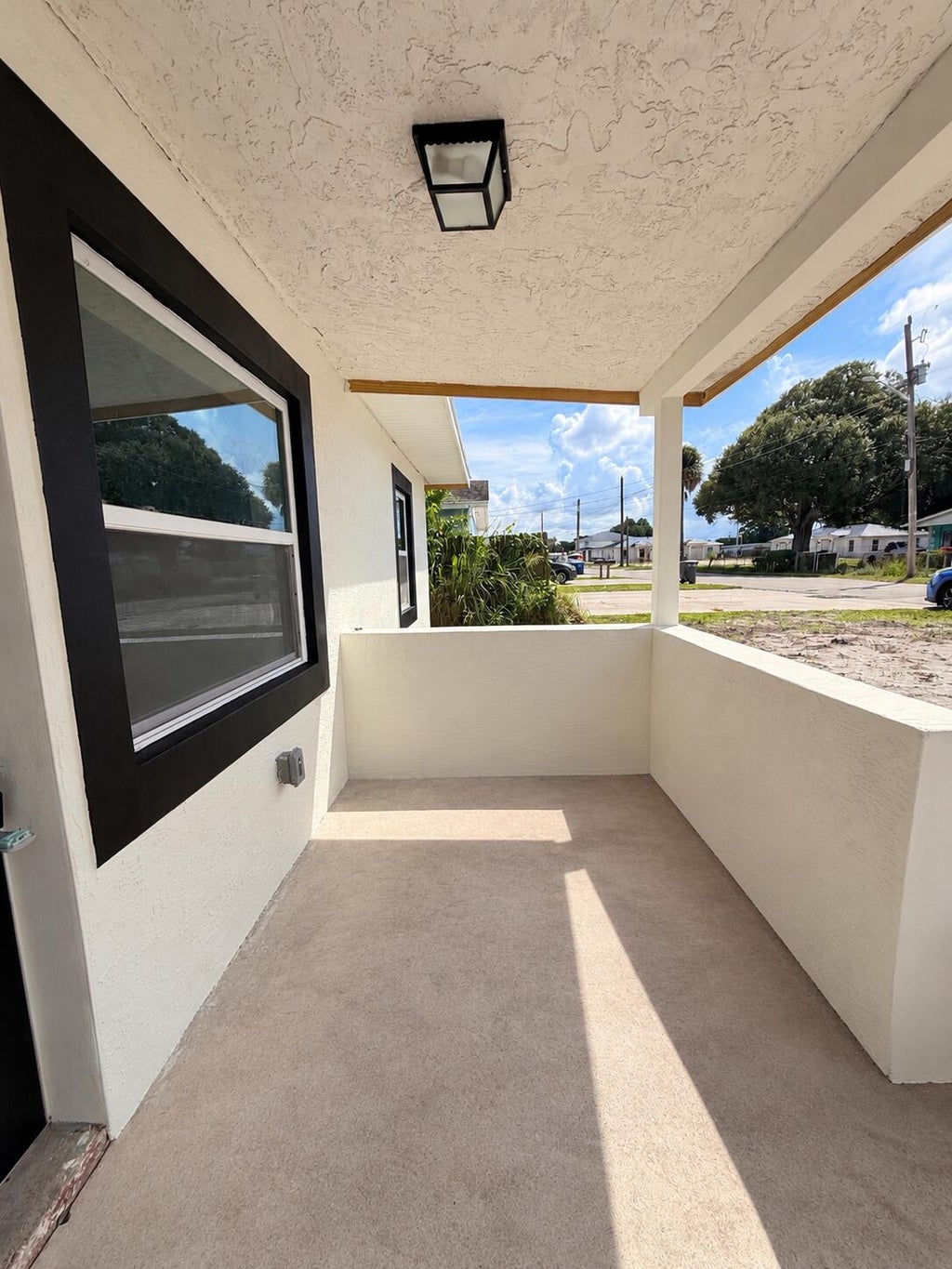 Photo of 1418 N 16th Street, Fort Pierce, FL 34950 (MLS # B26076637)