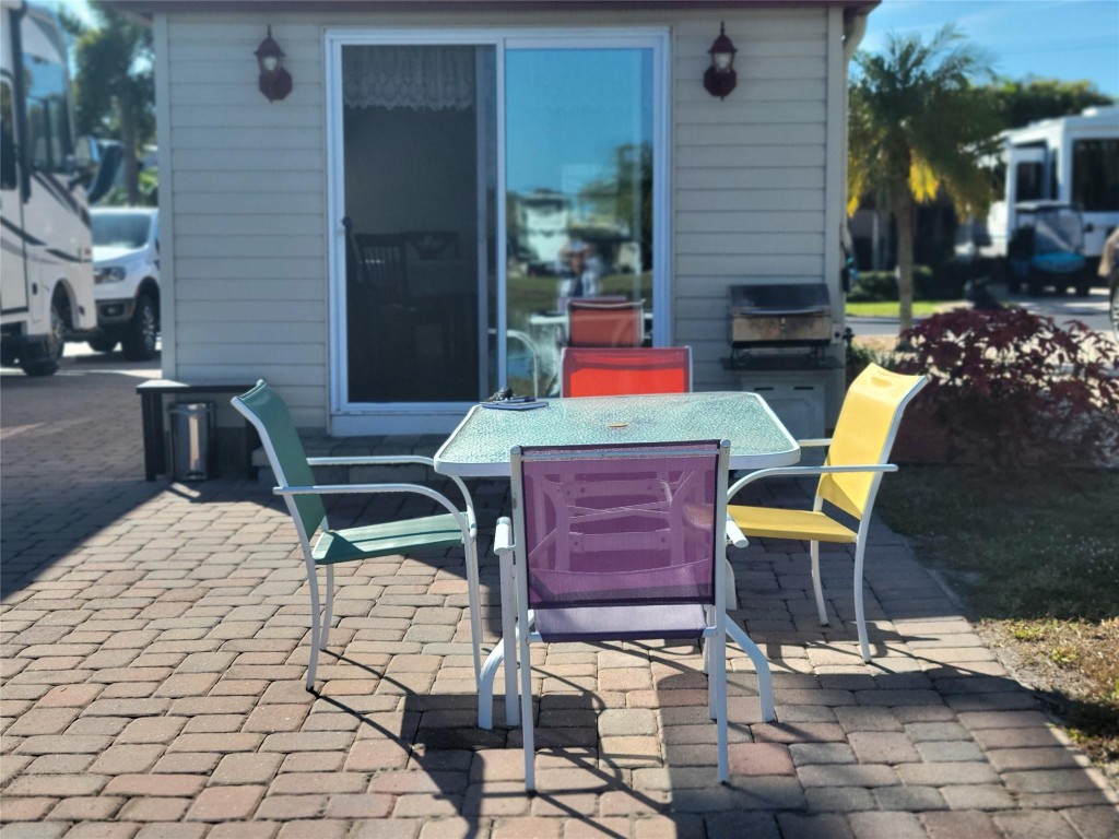 Silver Palms Rv Resort - Land