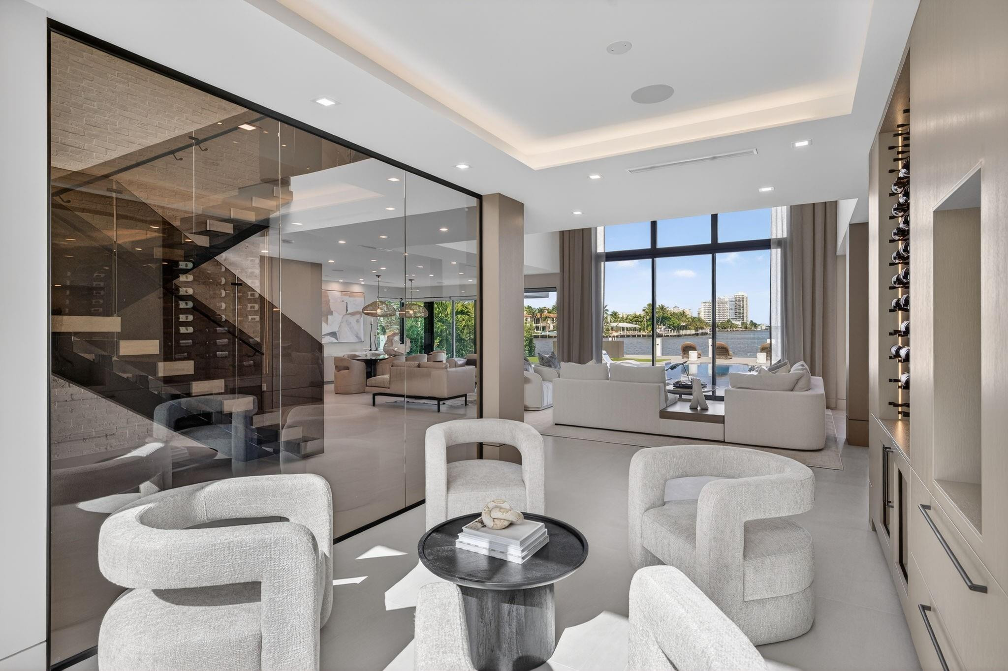 SEA ISLAND - Residential