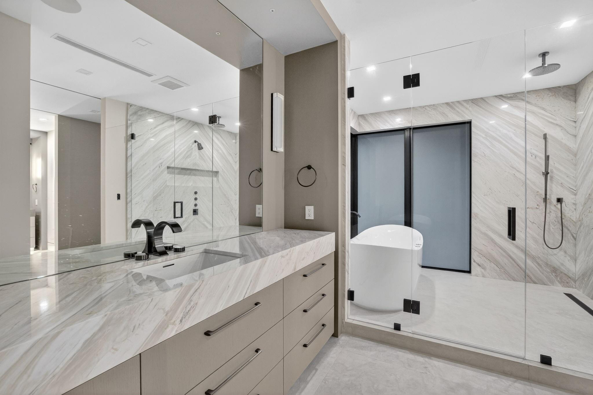 SEA ISLAND - Residential