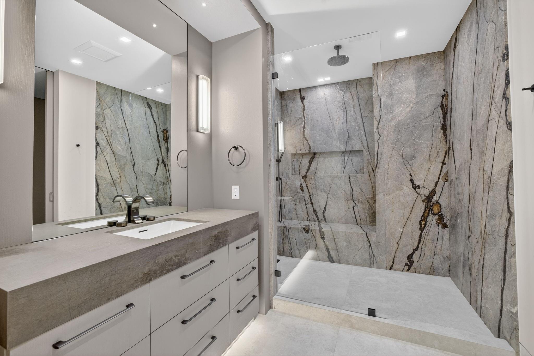 SEA ISLAND - Residential