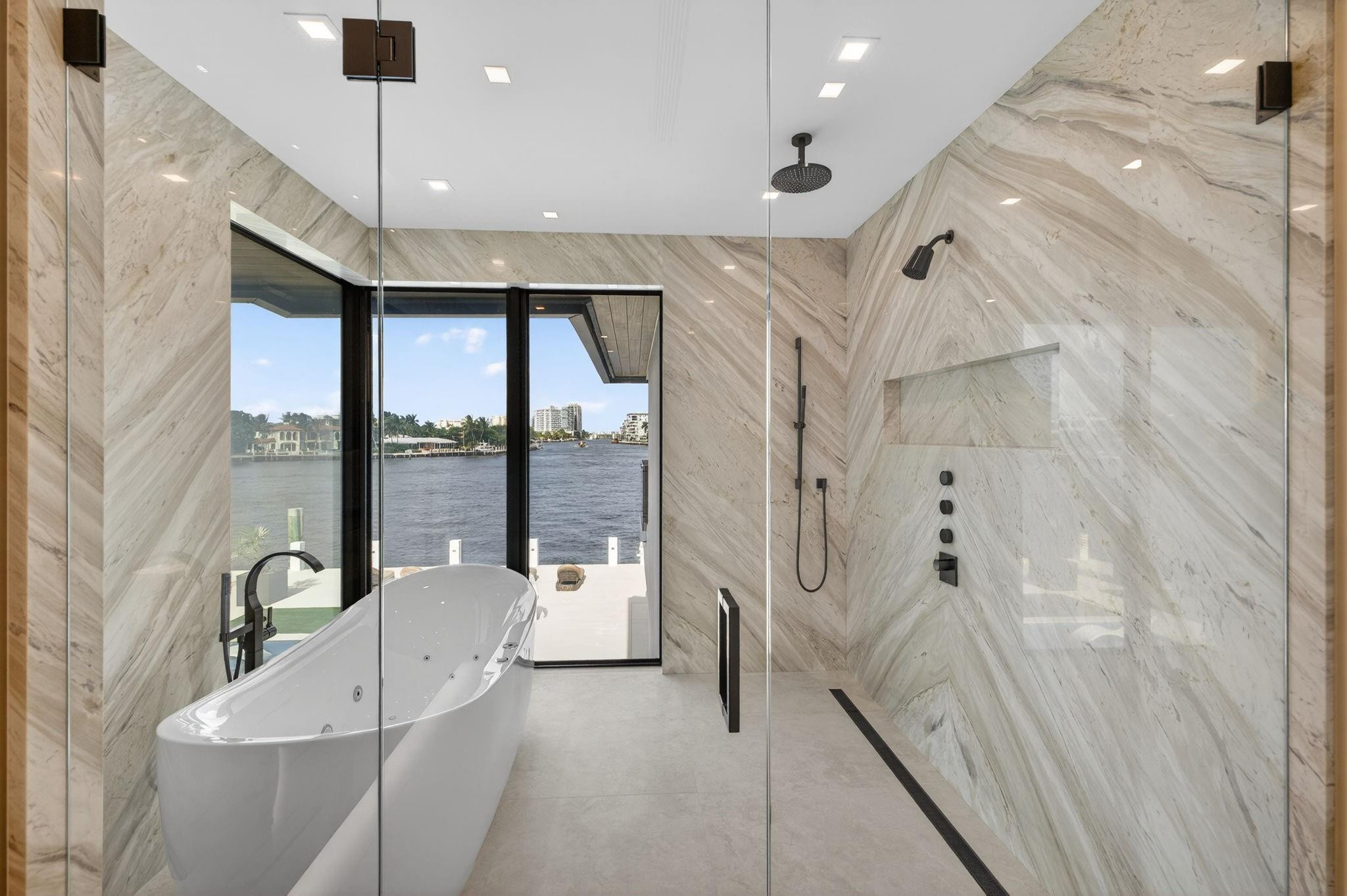 SEA ISLAND - Residential