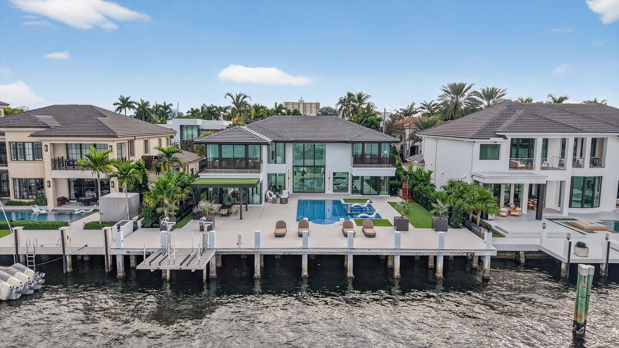 SEA ISLAND - Residential