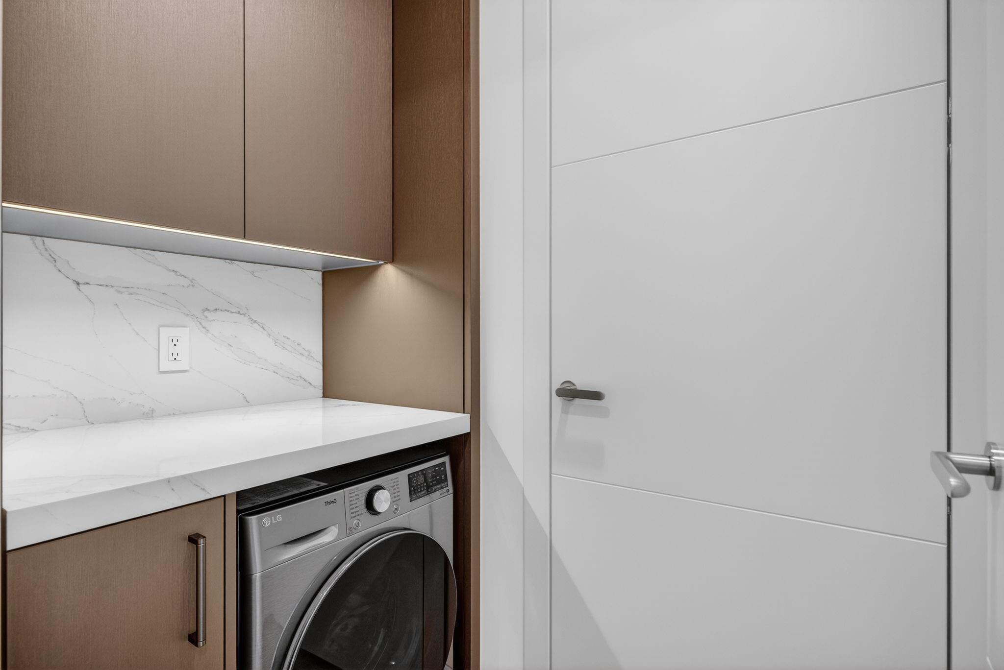 SEA ISLAND - Residential