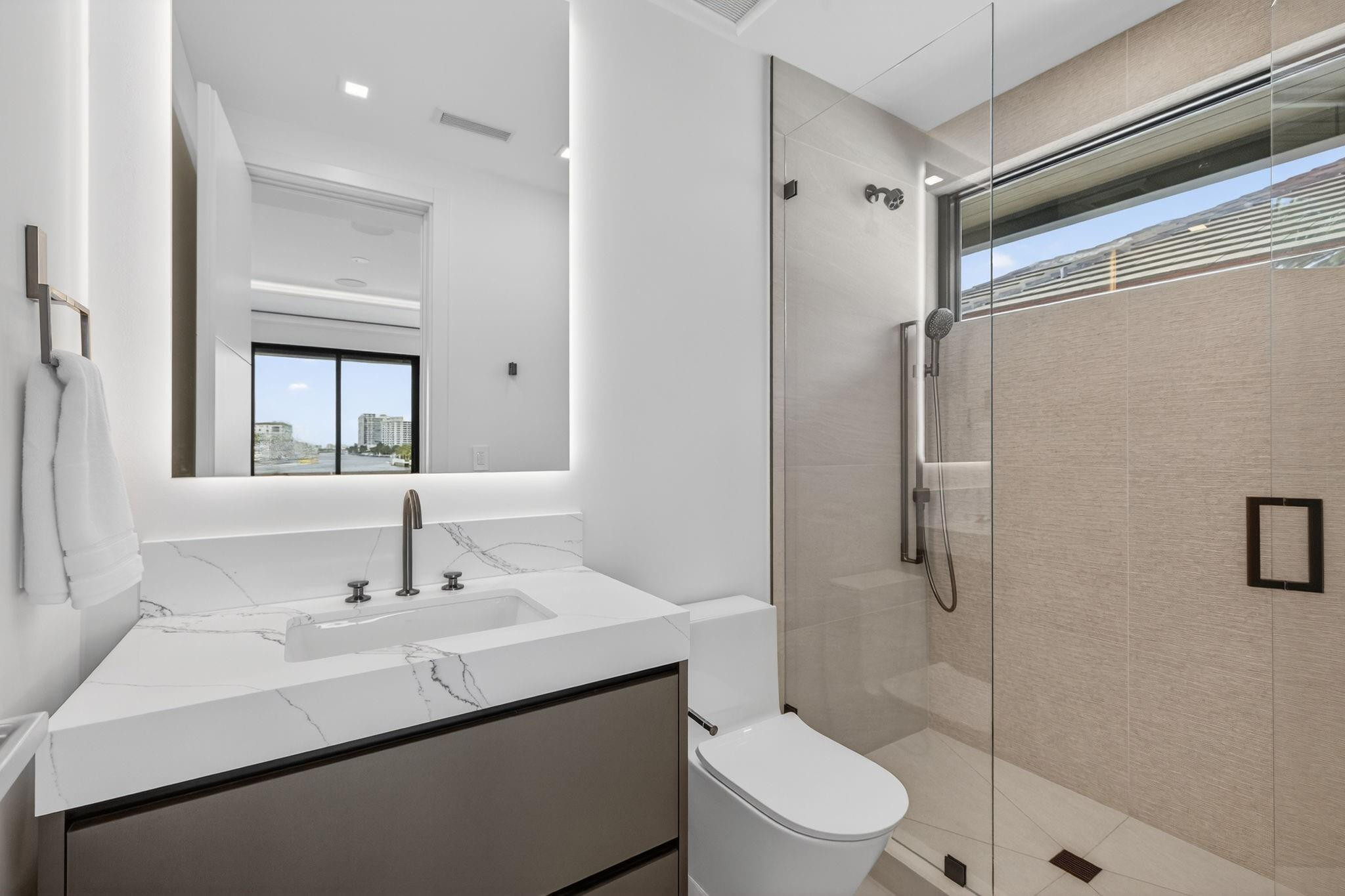 SEA ISLAND - Residential