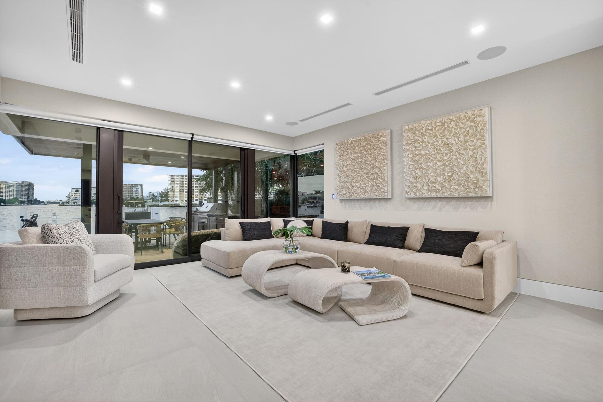 SEA ISLAND - Residential