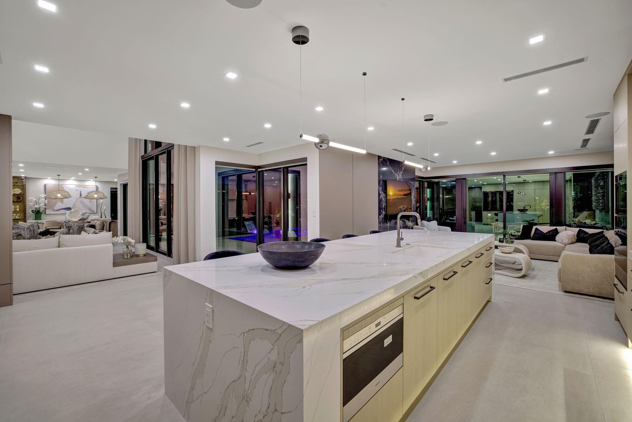 SEA ISLAND - Residential