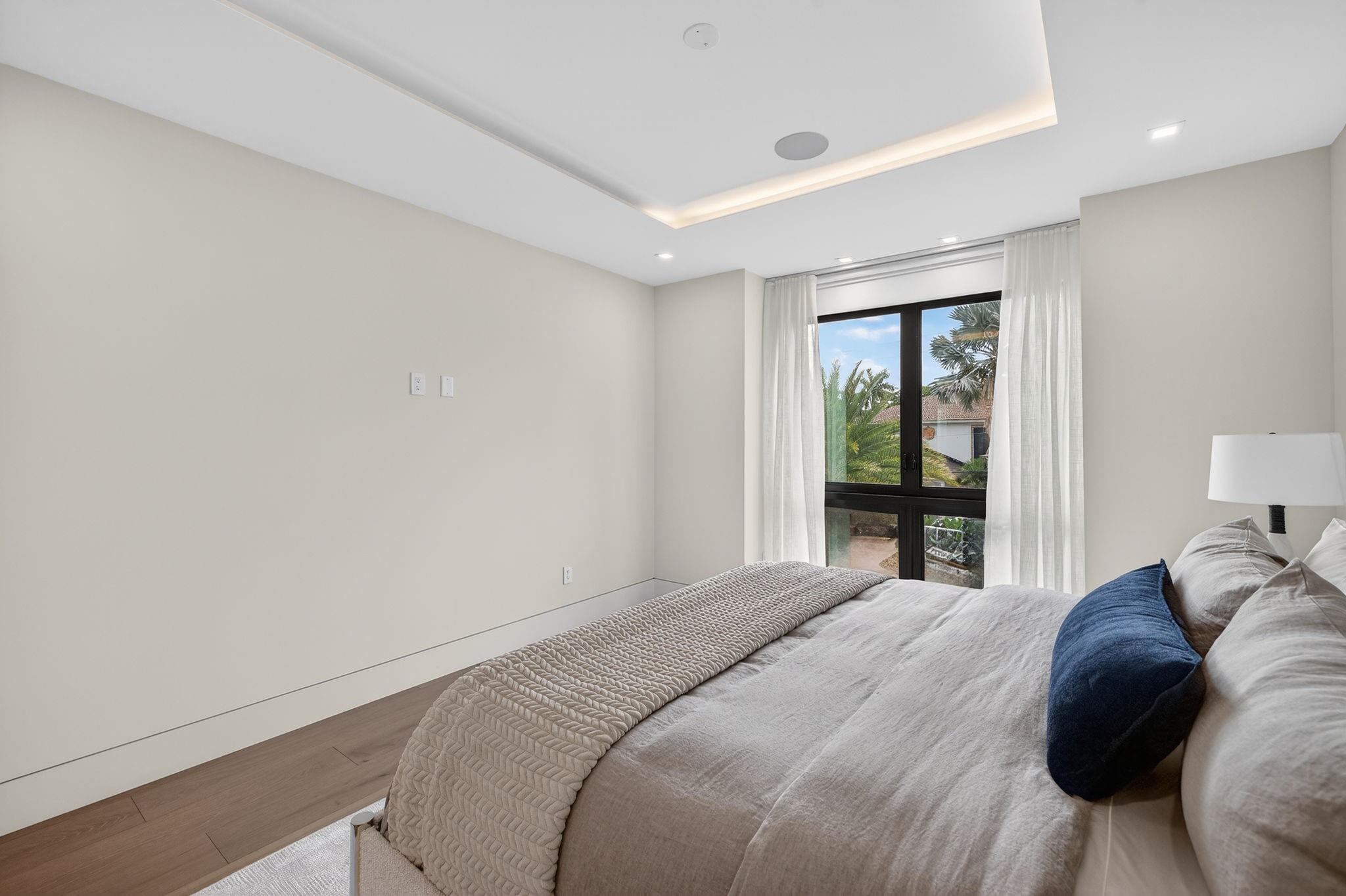 SEA ISLAND - Residential