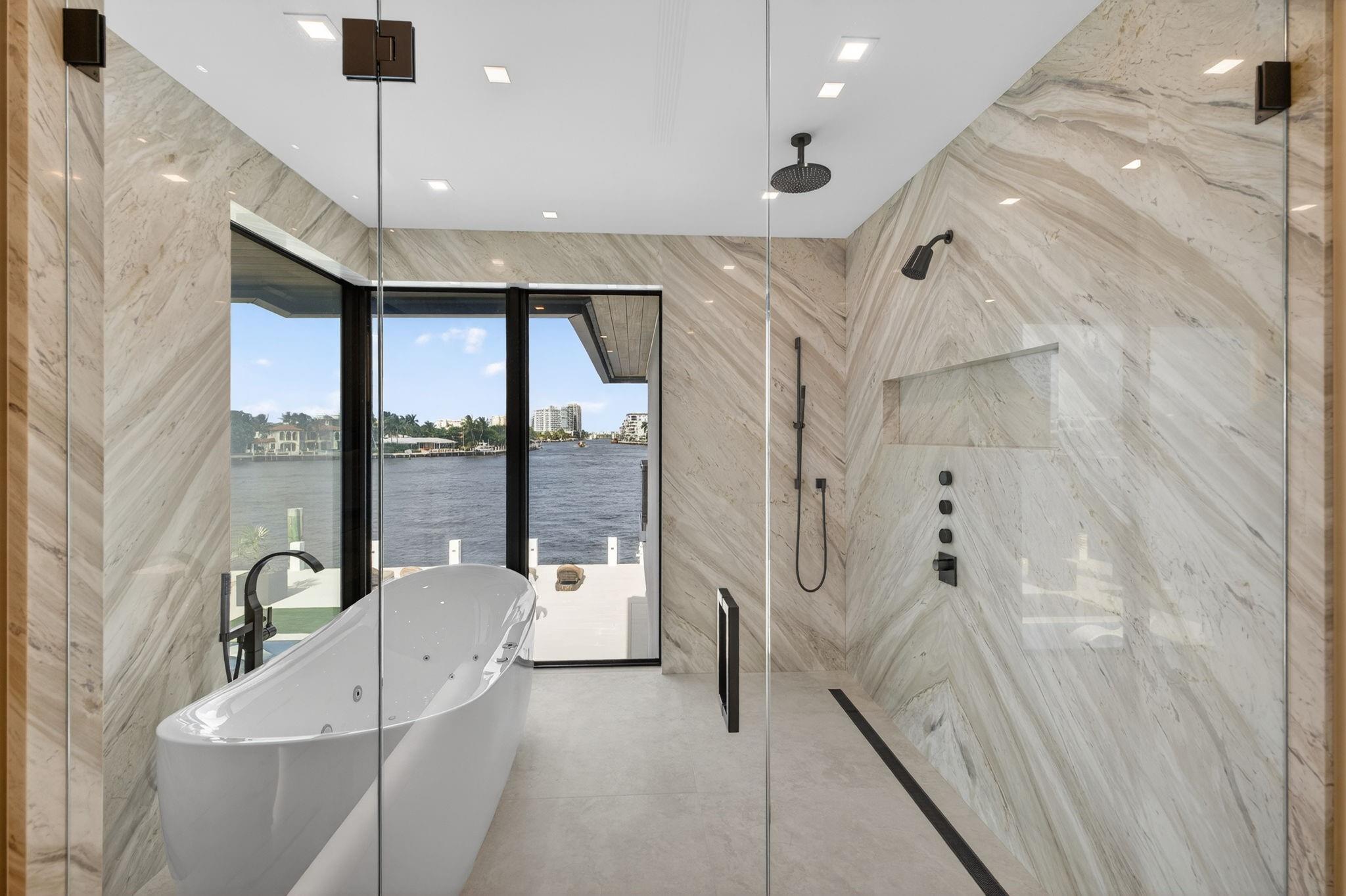 SEA ISLAND - Residential