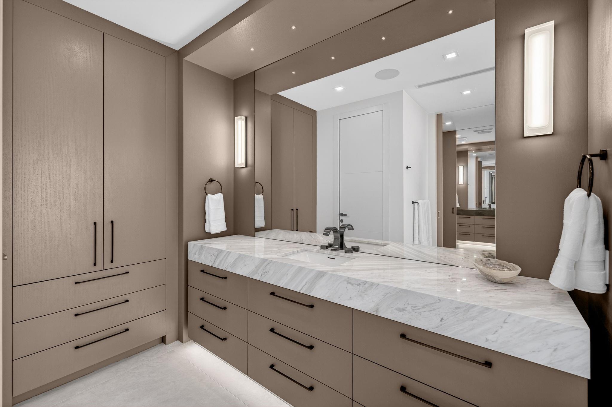 SEA ISLAND - Residential