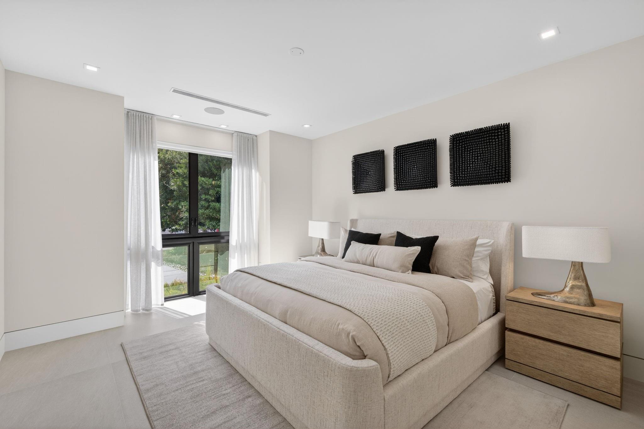 SEA ISLAND - Residential