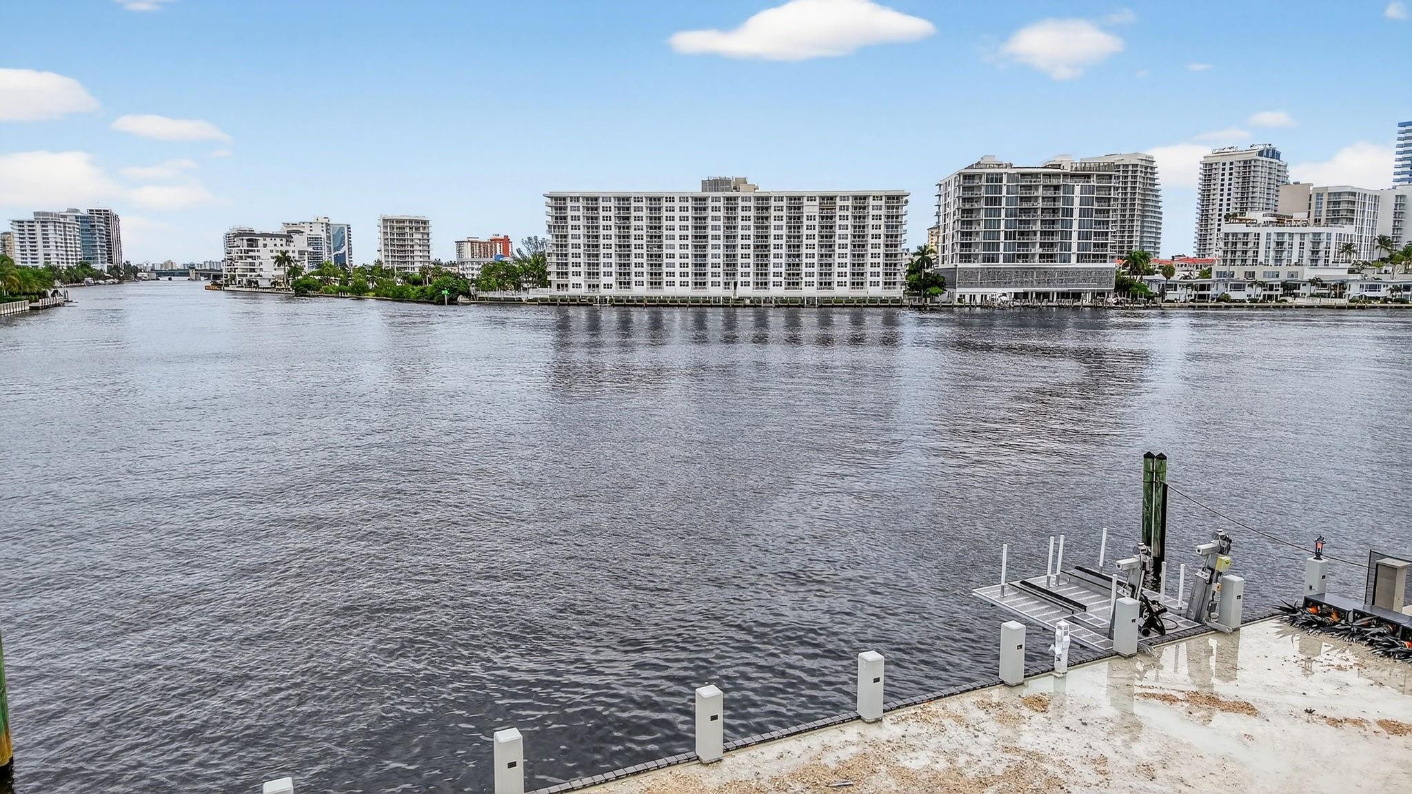 SEA ISLAND - Residential