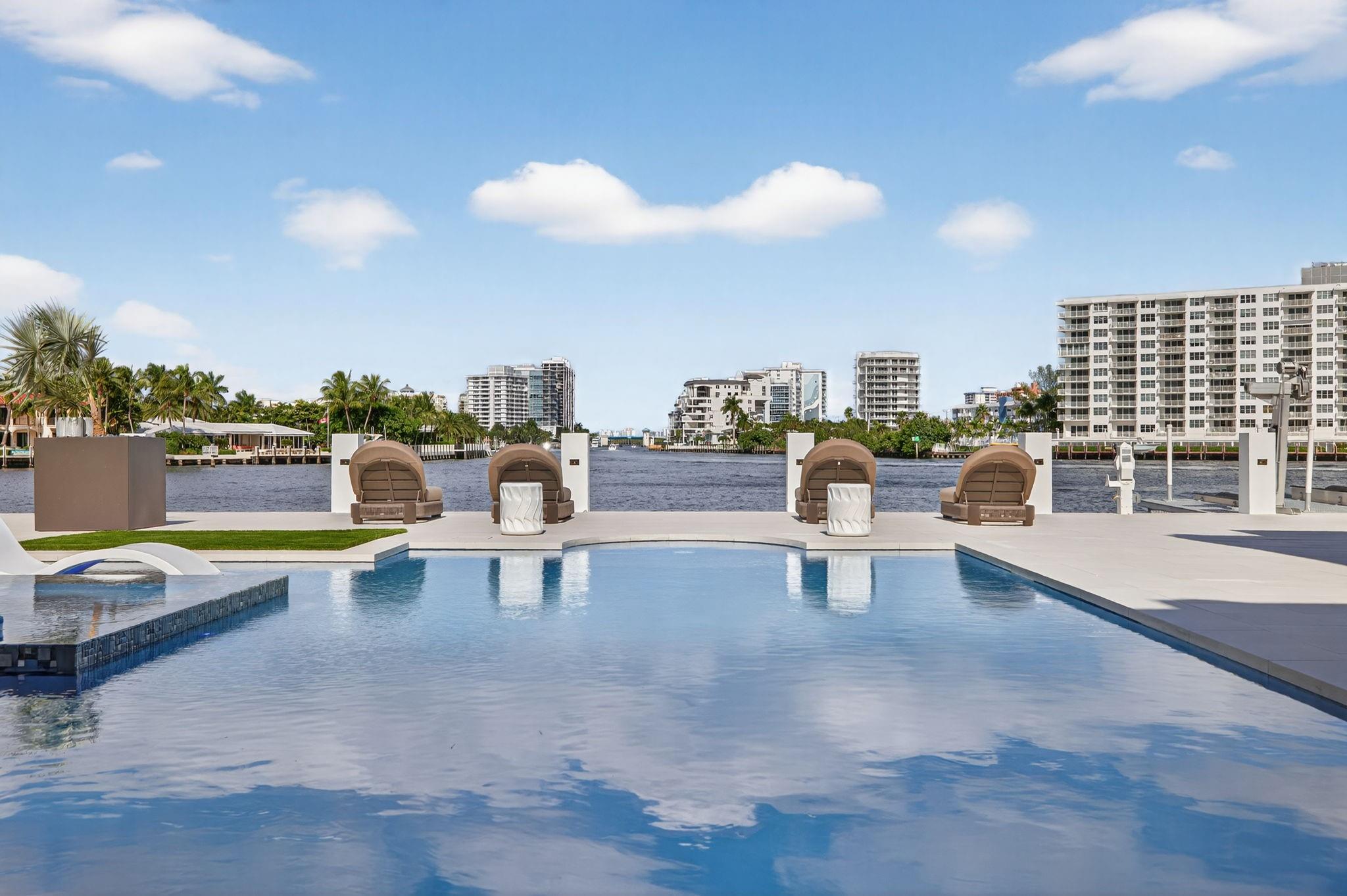 SEA ISLAND - Residential