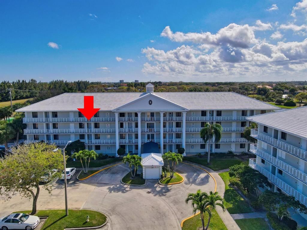 Photo of 2401 Village Boulevard #302, West Palm Beach, FL 33409 (MLS # R10884936)