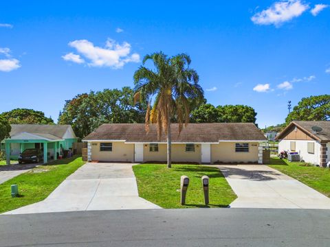 4548- 4550 SE Salvatori Road Stuart FL 34997