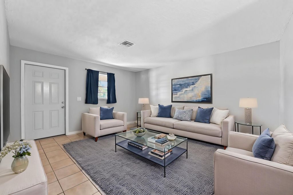Photo of 45484550 SE Salvatori Road, Stuart, FL 34997 (MLS # B26029072)