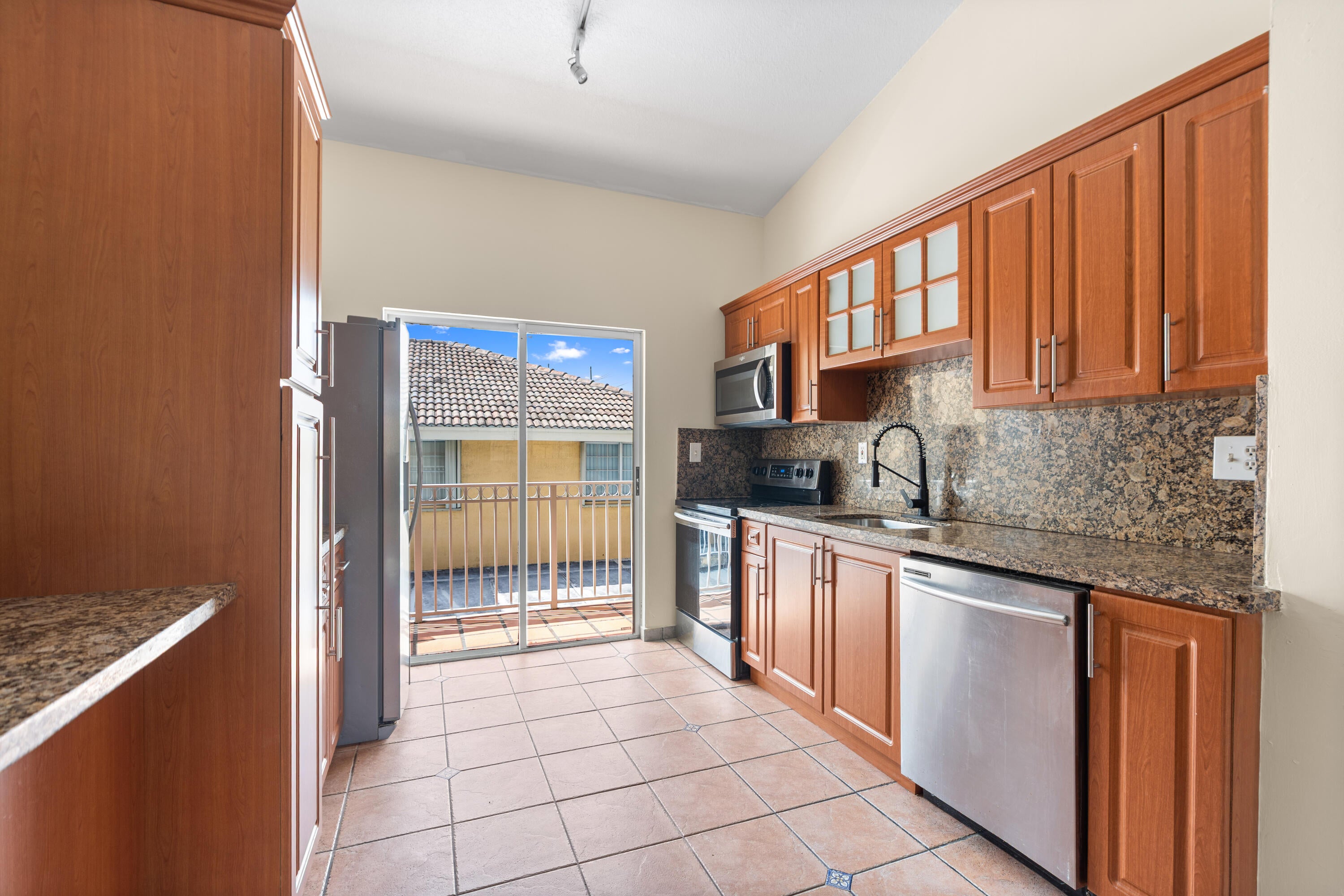7520 W 20TH Avenue 206