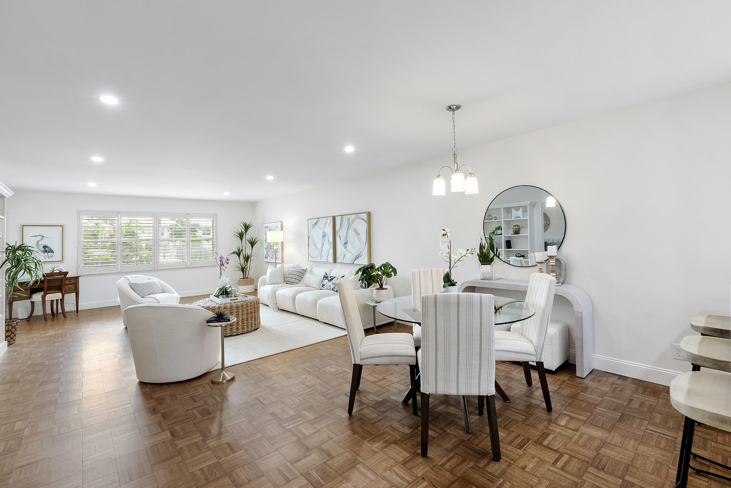 MIRAMAR GARDEN APT CONDO - Residential