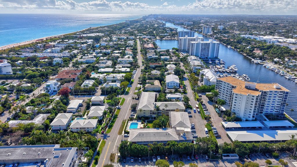 Photo of 60 Venetian Drive #105n, Delray Beach, FL 33483 (MLS # B26013865)