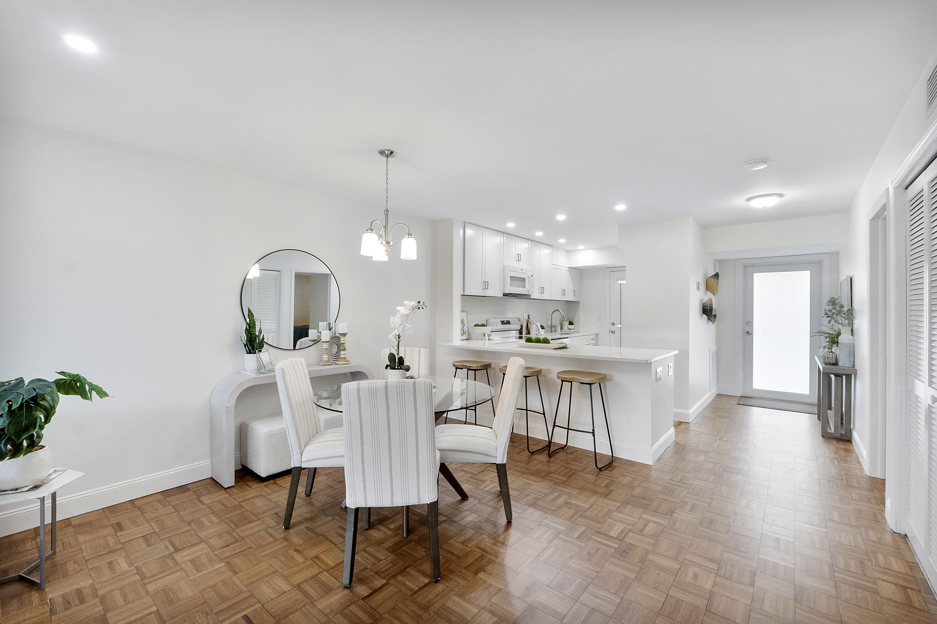 MIRAMAR GARDEN APT CONDO - Residential