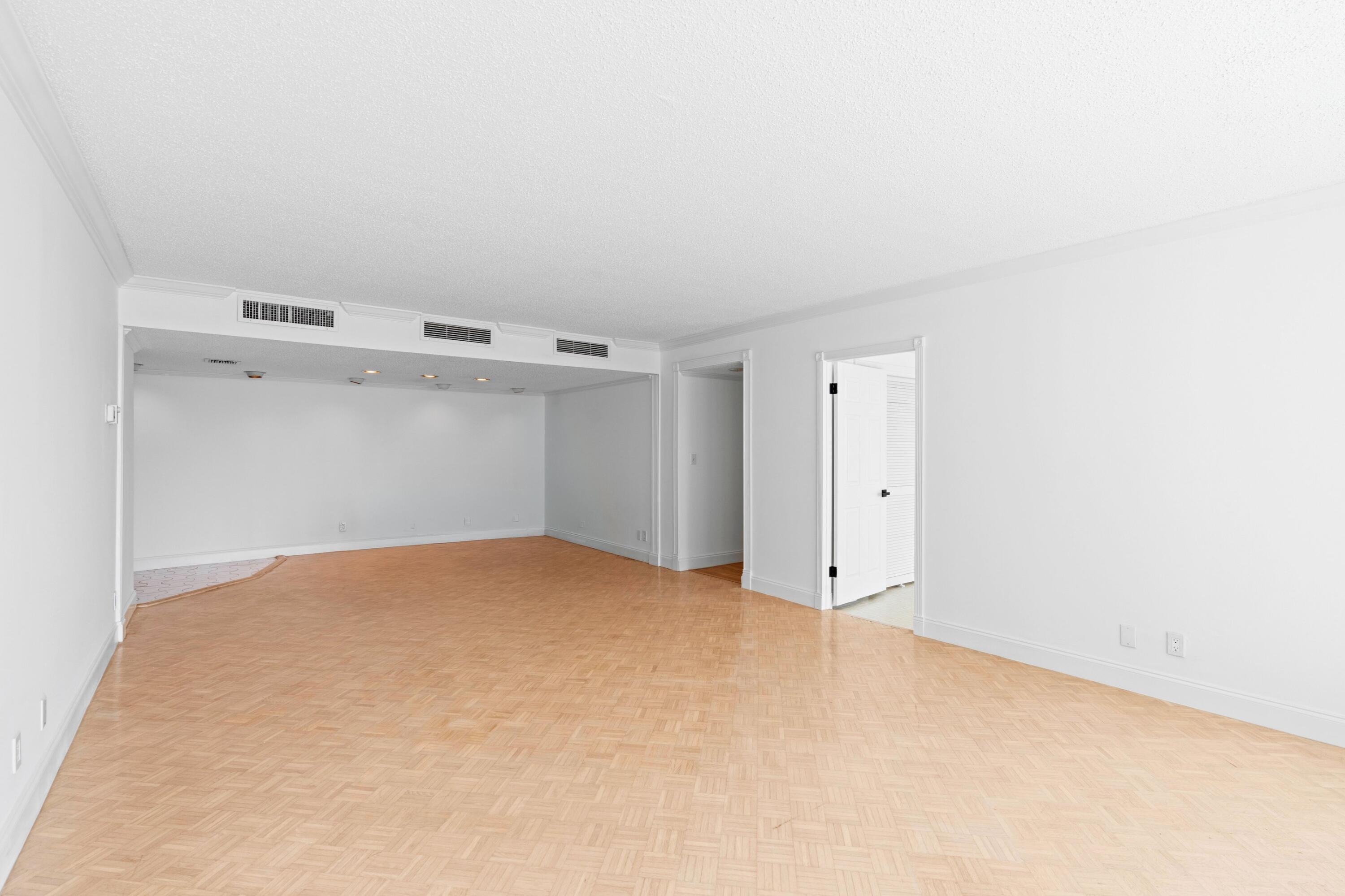 PORTOFINO SOUTH CONDO ESTATES OF SOUTH PALM BEA - Residential Lease