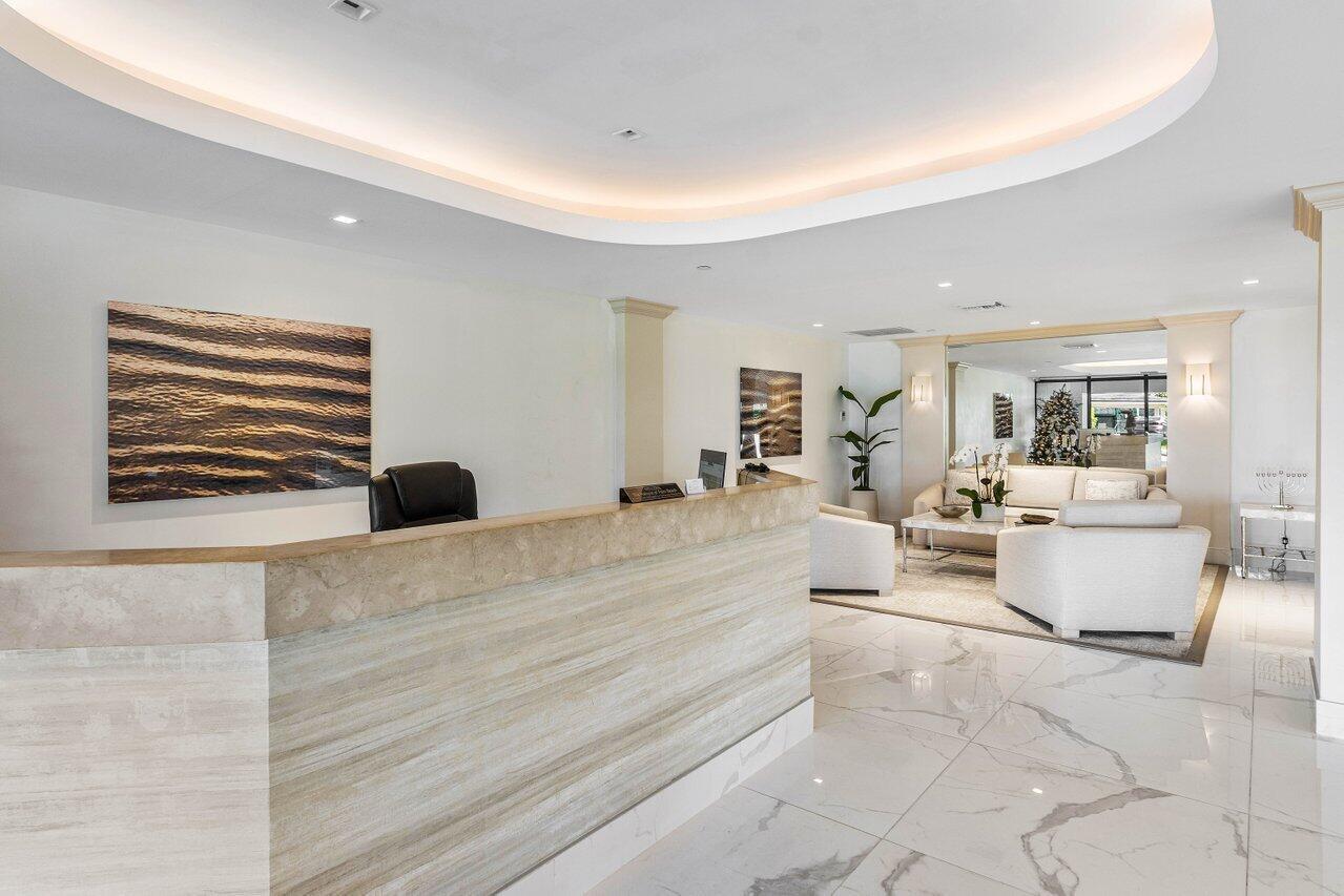 HALCYON OF PALM BEACH - Residential