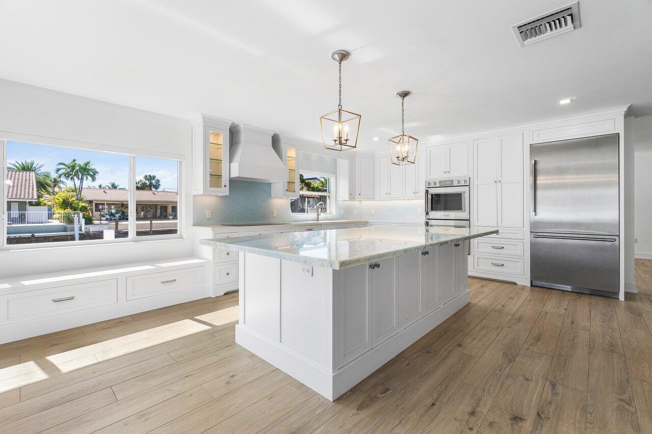 CORAL KEY VILLAS - Residential