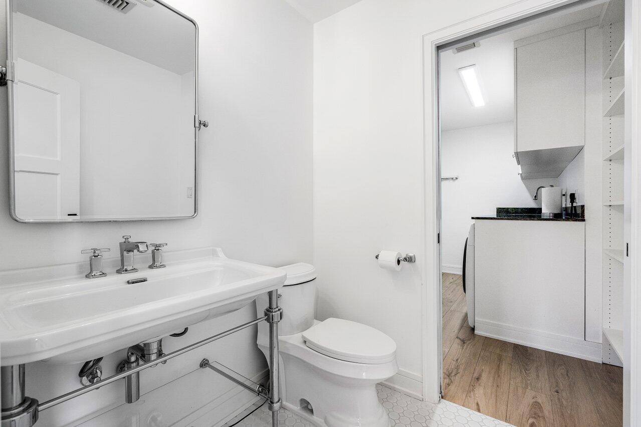 CORAL KEY VILLAS - Residential