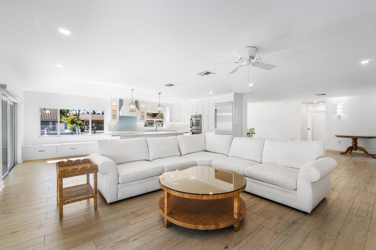 CORAL KEY VILLAS - Residential